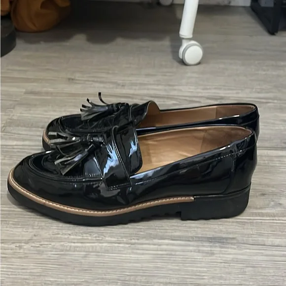 Franco Sarto Black Patent Tassel Loafers - Picture 2 of 2